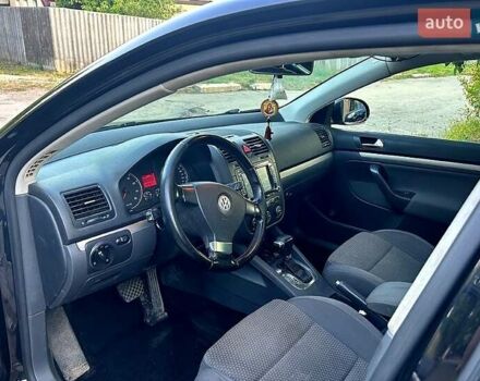 Черный Фольксваген Гольф, объемом двигателя 1.4 л и пробегом 250 тыс. км за 6550 $, фото 9 на Automoto.ua