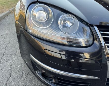 Черный Фольксваген Гольф, объемом двигателя 1.4 л и пробегом 190 тыс. км за 7950 $, фото 22 на Automoto.ua