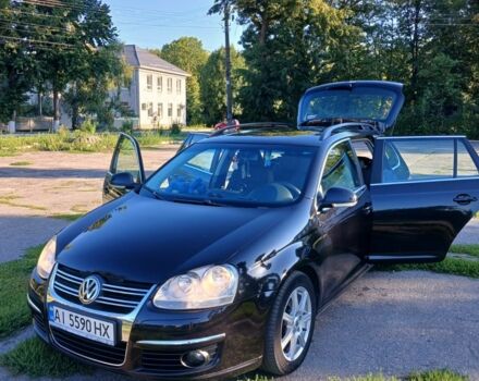 Черный Фольксваген Гольф, объемом двигателя 1.4 л и пробегом 211 тыс. км за 5970 $, фото 1 на Automoto.ua
