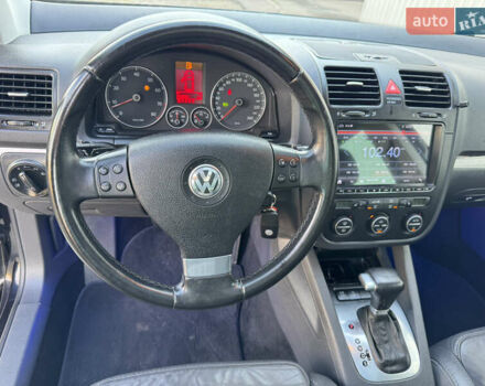 Чорний Фольксваген Гольф, об'ємом двигуна 1.4 л та пробігом 190 тис. км за 7950 $, фото 21 на Automoto.ua