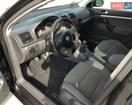 Фольксваген Гольф 2008 у Вінниці на Automoto.ua Чорний Фольксваген Гольф, об'ємом двигуна 1.39 л та пробігом 220 тис. км за 4950 $, фото 5 на Automoto.ua