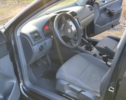 Черный Фольксваген Гольф, объемом двигателя 1.9 л и пробегом 235 тыс. км за 5200 $, фото 16 на Automoto.ua