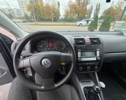 Черный Фольксваген Гольф, объемом двигателя 1.9 л и пробегом 319 тыс. км за 4433 $, фото 5 на Automoto.ua