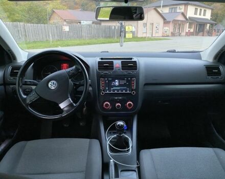 Черный Фольксваген Гольф, объемом двигателя 1.9 л и пробегом 304 тыс. км за 6200 $, фото 5 на Automoto.ua