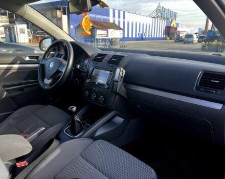 Черный Фольксваген Гольф, объемом двигателя 1.4 л и пробегом 248 тыс. км за 6500 $, фото 22 на Automoto.ua