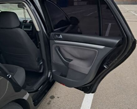 Черный Фольксваген Гольф, объемом двигателя 1.4 л и пробегом 210 тыс. км за 5200 $, фото 18 на Automoto.ua