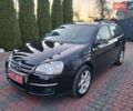 Черный Фольксваген Гольф, объемом двигателя 1.6 л и пробегом 230 тыс. км за 5800 $, фото 1 на Automoto.ua