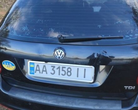 Черный Фольксваген Гольф, объемом двигателя 1.9 л и пробегом 235 тыс. км за 5200 $, фото 4 на Automoto.ua