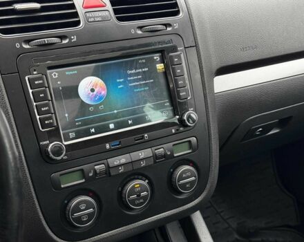 Чорний Фольксваген Гольф, об'ємом двигуна 1.4 л та пробігом 254 тис. км за 6990 $, фото 14 на Automoto.ua