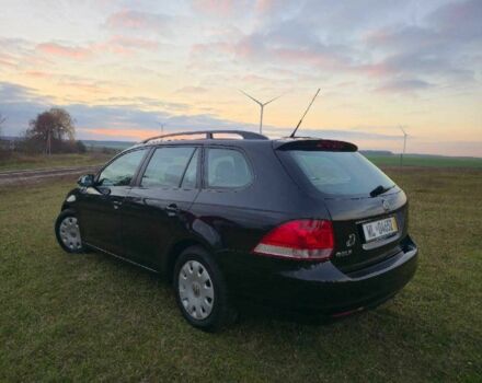 Черный Фольксваген Гольф, объемом двигателя 1.6 л и пробегом 212 тыс. км за 5800 $, фото 1 на Automoto.ua