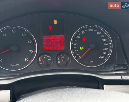 Чорний Фольксваген Гольф, об'ємом двигуна 1.4 л та пробігом 254 тис. км за 6990 $, фото 15 на Automoto.ua