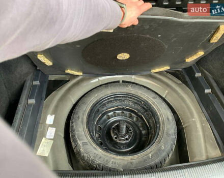 Черный Фольксваген Гольф, объемом двигателя 1.4 л и пробегом 253 тыс. км за 5500 $, фото 14 на Automoto.ua