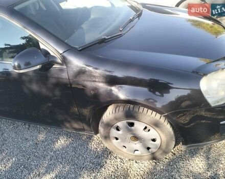 Черный Фольксваген Гольф, объемом двигателя 1.9 л и пробегом 300 тыс. км за 6200 $, фото 6 на Automoto.ua