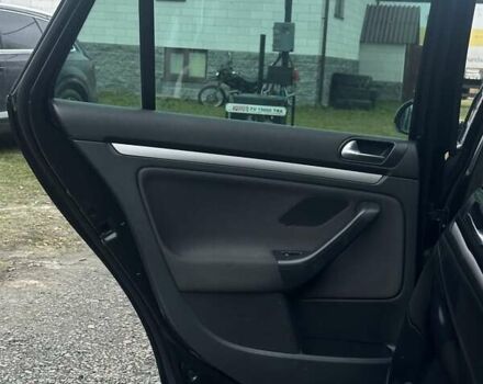 Чорний Фольксваген Гольф, об'ємом двигуна 1.4 л та пробігом 240 тис. км за 5300 $, фото 44 на Automoto.ua