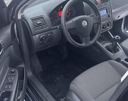 Черный Фольксваген Гольф, объемом двигателя 1.9 л и пробегом 261 тыс. км за 6800 $, фото 11 на Automoto.ua