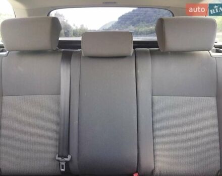 Черный Фольксваген Гольф, объемом двигателя 1.9 л и пробегом 214 тыс. км за 6500 $, фото 15 на Automoto.ua