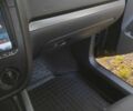 Черный Фольксваген Гольф, объемом двигателя 1.9 л и пробегом 235 тыс. км за 5200 $, фото 15 на Automoto.ua