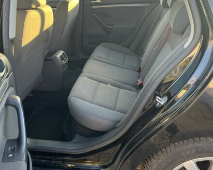 Черный Фольксваген Гольф, объемом двигателя 1.9 л и пробегом 349 тыс. км за 2750 $, фото 4 на Automoto.ua