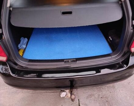 Черный Фольксваген Гольф, объемом двигателя 1.6 л и пробегом 217 тыс. км за 6400 $, фото 4 на Automoto.ua