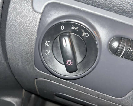 Черный Фольксваген Гольф, объемом двигателя 1.6 л и пробегом 260 тыс. км за 6450 $, фото 14 на Automoto.ua