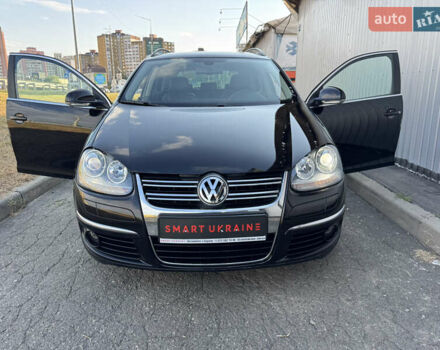 Чорний Фольксваген Гольф, об'ємом двигуна 1.4 л та пробігом 190 тис. км за 7950 $, фото 40 на Automoto.ua