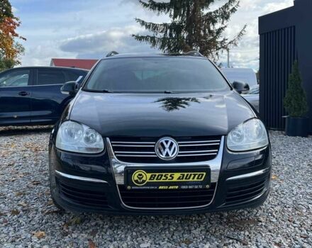 Черный Фольксваген Гольф, объемом двигателя 1.6 л и пробегом 262 тыс. км за 5300 $, фото 2 на Automoto.ua