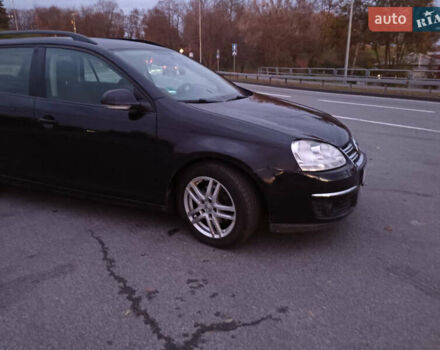 Черный Фольксваген Гольф, объемом двигателя 1.6 л и пробегом 260 тыс. км за 6450 $, фото 19 на Automoto.ua