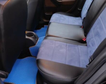 Черный Фольксваген Гольф, объемом двигателя 1.6 л и пробегом 217 тыс. км за 6400 $, фото 14 на Automoto.ua