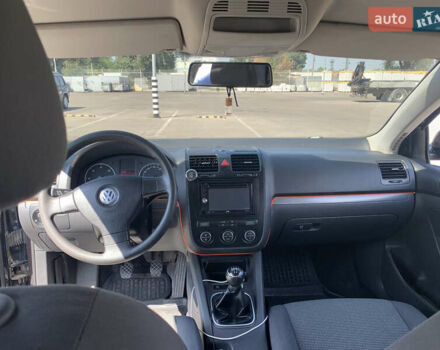 Черный Фольксваген Гольф, объемом двигателя 1.9 л и пробегом 300 тыс. км за 6000 $, фото 5 на Automoto.ua