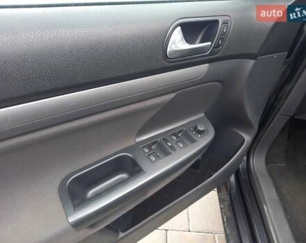 Чорний Фольксваген Гольф, об'ємом двигуна 1.4 л та пробігом 226 тис. км за 5500 $, фото 23 на Automoto.ua