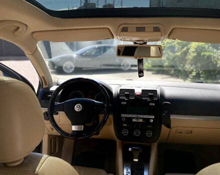 Чорний Фольксваген Гольф, об'ємом двигуна 1.39 л та пробігом 238 тис. км за 5950 $, фото 14 на Automoto.ua