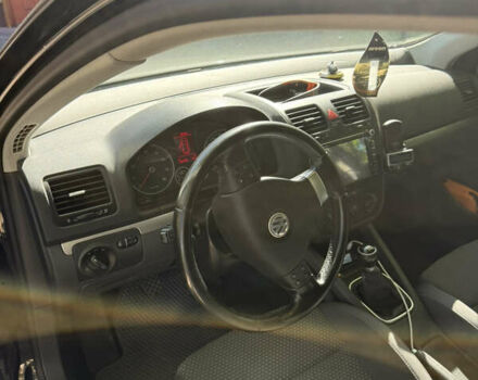 Фольксваген Гольф 2008 в Александрие на Automoto.ua Черный Фольксваген Гольф, объемом двигателя 1.4 л и пробегом 138 тыс. км за 6500 $, фото 4 на Automoto.ua