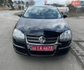 Черный Фольксваген Гольф, объемом двигателя 1.6 л и пробегом 280 тыс. км за 5399 $, фото 1 на Automoto.ua
