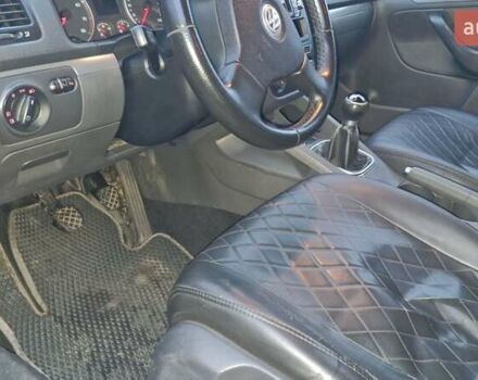 Черный Фольксваген Гольф, объемом двигателя 1.6 л и пробегом 299 тыс. км за 5200 $, фото 3 на Automoto.ua