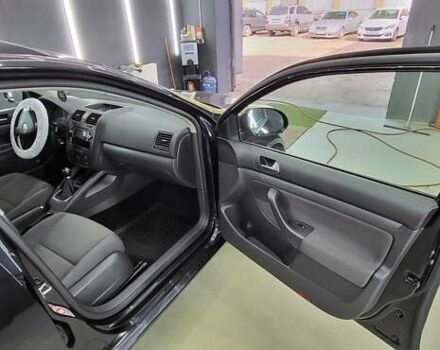 Чорний Фольксваген Гольф, об'ємом двигуна 1.6 л та пробігом 199 тис. км за 6100 $, фото 10 на Automoto.ua