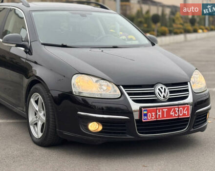 Черный Фольксваген Гольф, объемом двигателя 1.4 л и пробегом 252 тыс. км за 6700 $, фото 21 на Automoto.ua