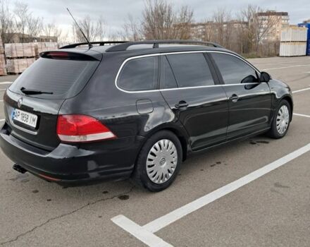 Черный Фольксваген Гольф, объемом двигателя 1.4 л и пробегом 210 тыс. км за 5200 $, фото 6 на Automoto.ua