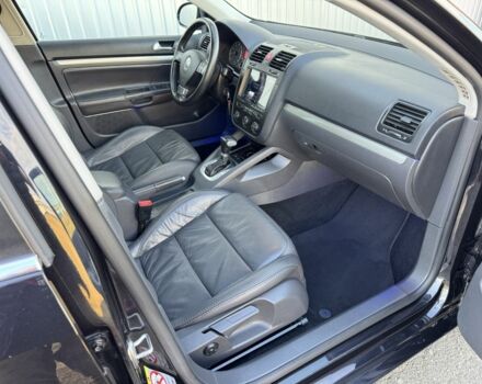 Черный Фольксваген Гольф, объемом двигателя 1.4 л и пробегом 190 тыс. км за 7950 $, фото 13 на Automoto.ua