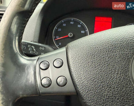 Черный Фольксваген Гольф, объемом двигателя 1.4 л и пробегом 321 тыс. км за 4800 $, фото 56 на Automoto.ua