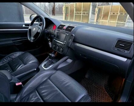 Черный Фольксваген Гольф, объемом двигателя 1.4 л и пробегом 203 тыс. км за 6900 $, фото 4 на Automoto.ua