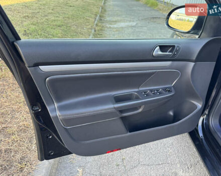 Чорний Фольксваген Гольф, об'ємом двигуна 1.4 л та пробігом 190 тис. км за 7950 $, фото 20 на Automoto.ua