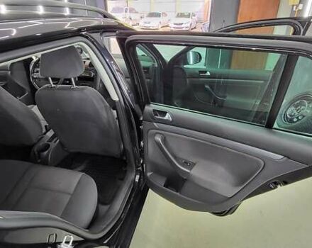 Чорний Фольксваген Гольф, об'ємом двигуна 1.6 л та пробігом 199 тис. км за 6100 $, фото 12 на Automoto.ua