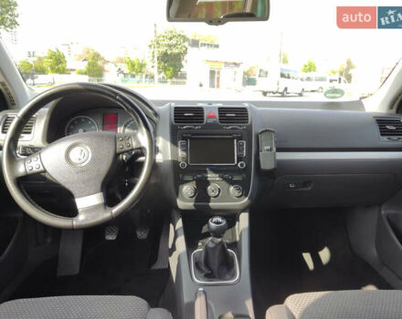 Фольксваген Гольф 2008 у Вінниці на Automoto.ua Чорний Фольксваген Гольф, об'ємом двигуна 1.39 л та пробігом 220 тис. км за 4950 $, фото 7 на Automoto.ua