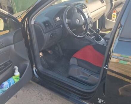 Чорний Фольксваген Гольф, об'ємом двигуна 1.6 л та пробігом 184 тис. км за 6700 $, фото 1 на Automoto.ua