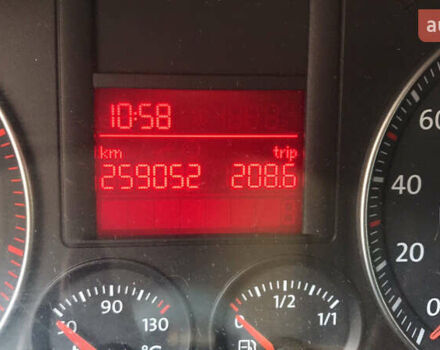 Черный Фольксваген Гольф, объемом двигателя 1.4 л и пробегом 253 тыс. км за 5500 $, фото 16 на Automoto.ua