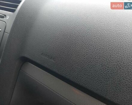 Чорний Фольксваген Гольф, об'ємом двигуна 1.4 л та пробігом 226 тис. км за 5500 $, фото 20 на Automoto.ua