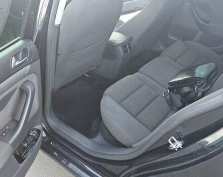 Черный Фольксваген Гольф, объемом двигателя 1.39 л и пробегом 201 тыс. км за 4700 $, фото 5 на Automoto.ua