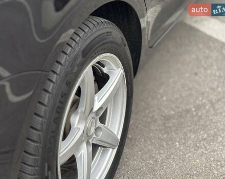 Черный Фольксваген Гольф, объемом двигателя 1.4 л и пробегом 252 тыс. км за 6700 $, фото 19 на Automoto.ua