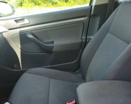 Черный Фольксваген Гольф, объемом двигателя 1.9 л и пробегом 214 тыс. км за 6500 $, фото 8 на Automoto.ua