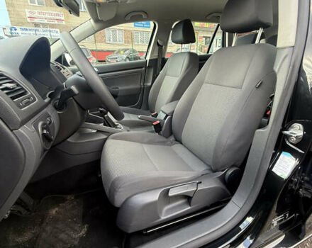 Чорний Фольксваген Гольф, об'ємом двигуна 1.6 л та пробігом 187 тис. км за 7200 $, фото 10 на Automoto.ua